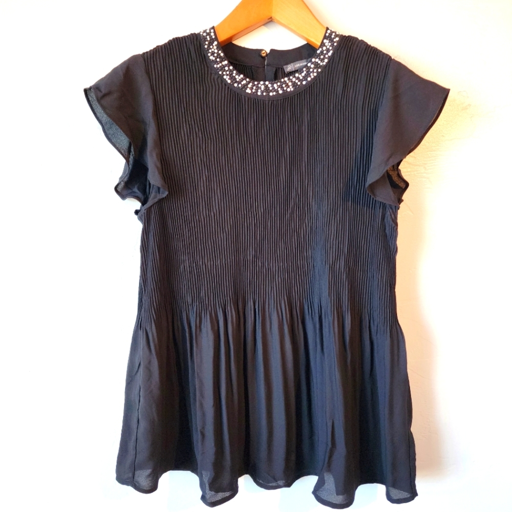 adrianna papell embellished beaded neck flutter sleeve womens top black size Med